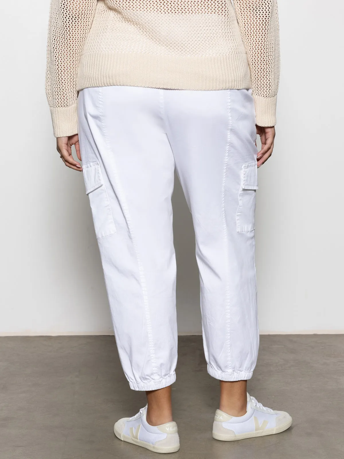 DurableReinforcedMaterial Elasticized Cuffs Rebel Standard Rise Pant Brilliant White Extended Sizing