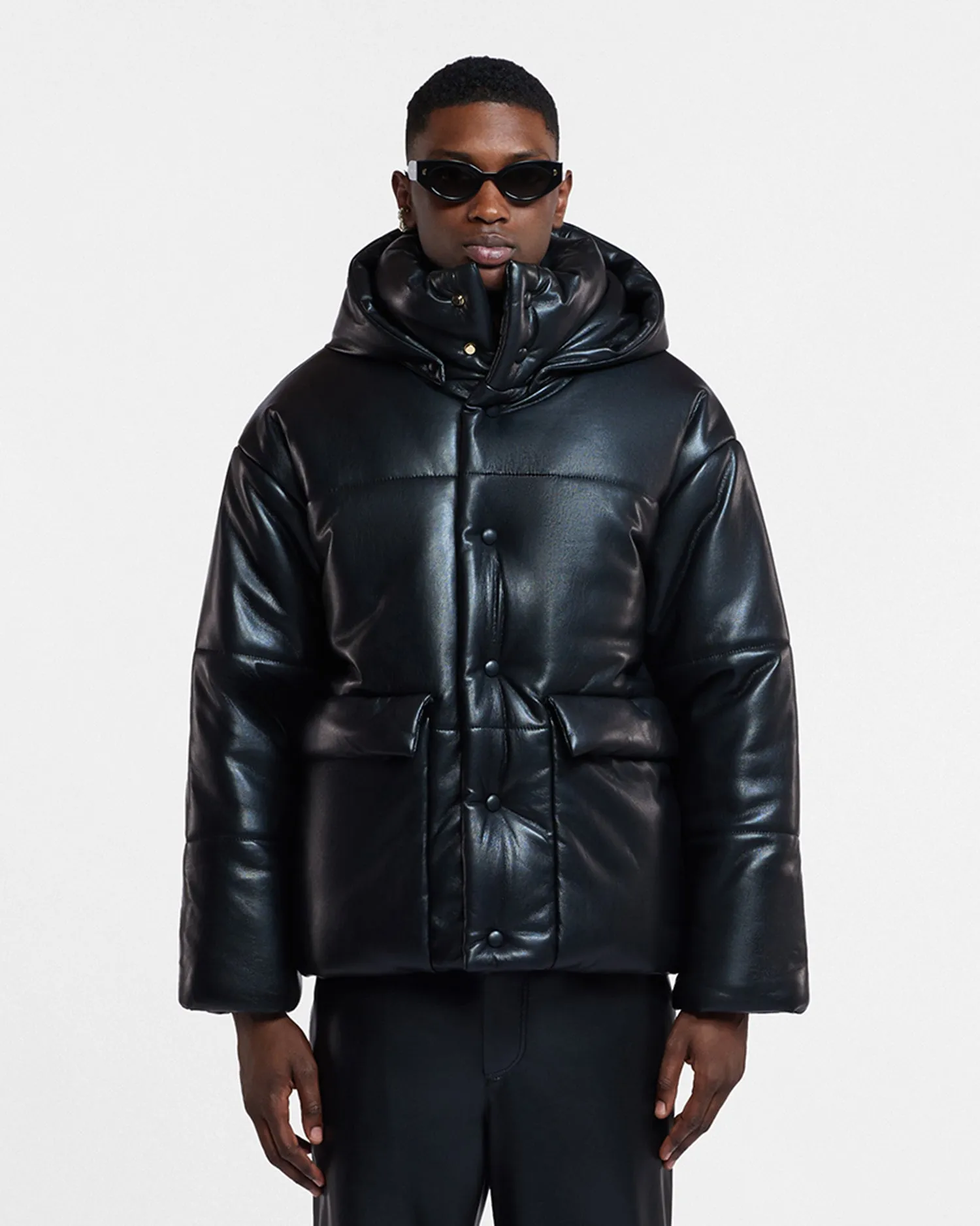 Hide Mens - Okobor? Alt-Leather Hooded Puffer - Black setting