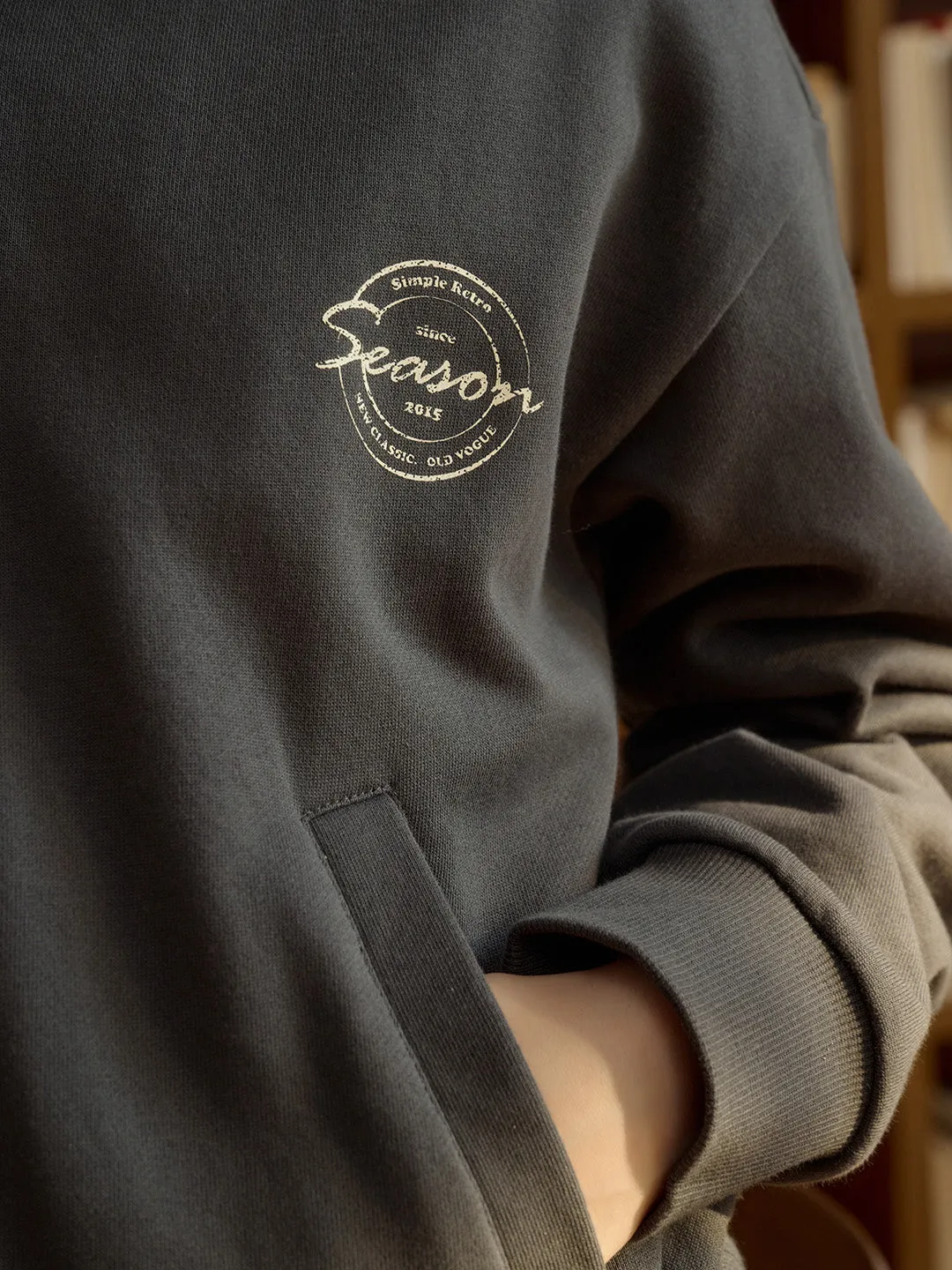 Robin Casual SR Exclusive Design Printed Lapel Cotton Sweatshirt Versatile Wear Curved Hemline