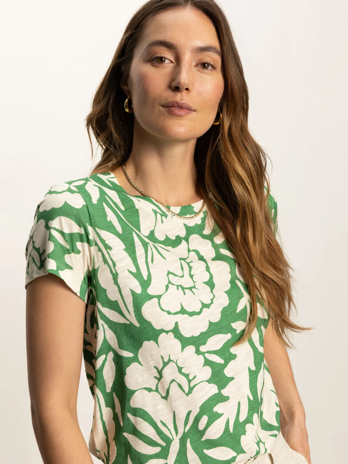 Casual All-Day Non Restrictive Silhouette The Perfect Tee Palm Green Floral
