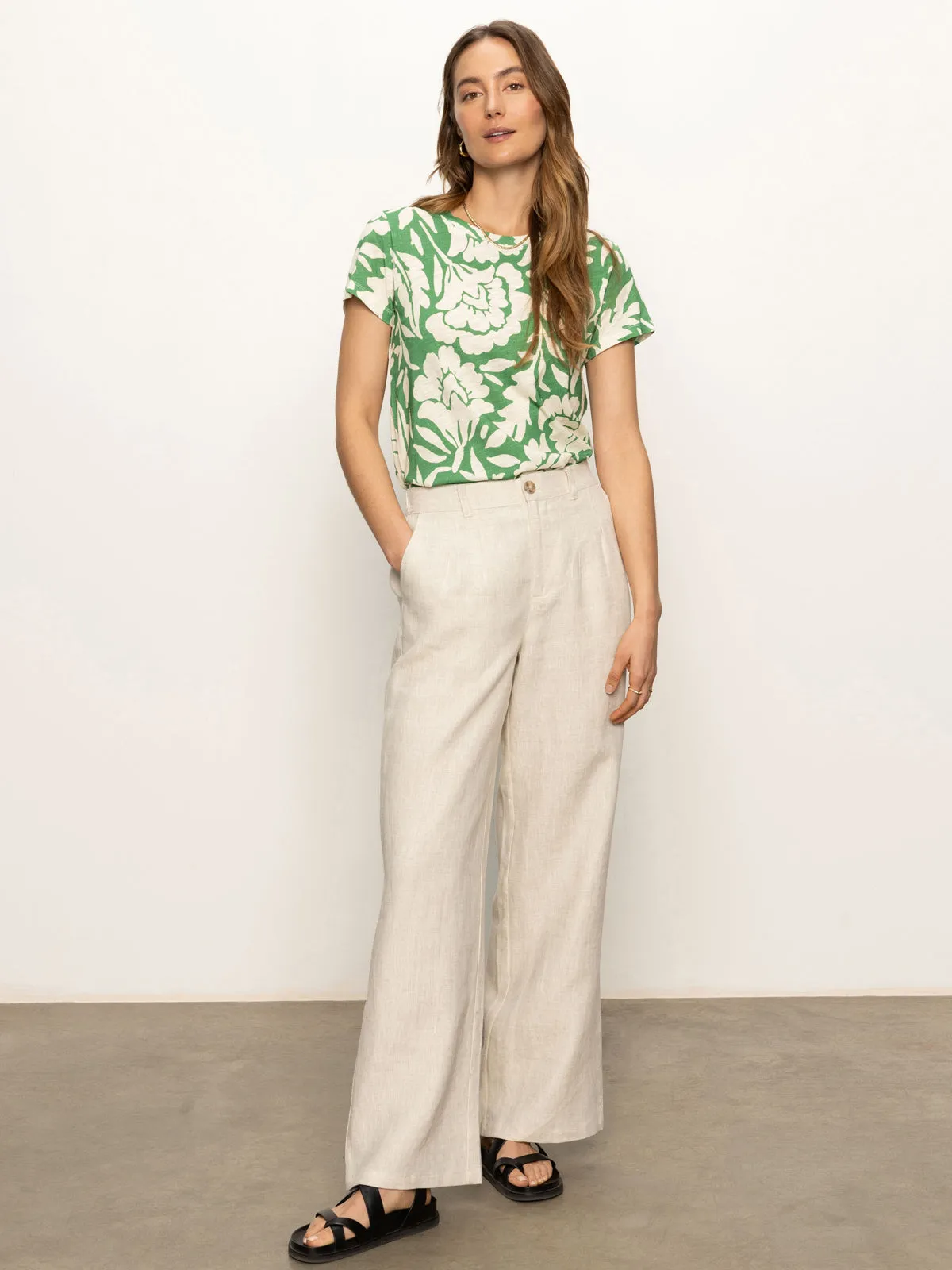 Layered Sleeve Stretch Fabric Technology The Perfect Tee Palm Green Floral