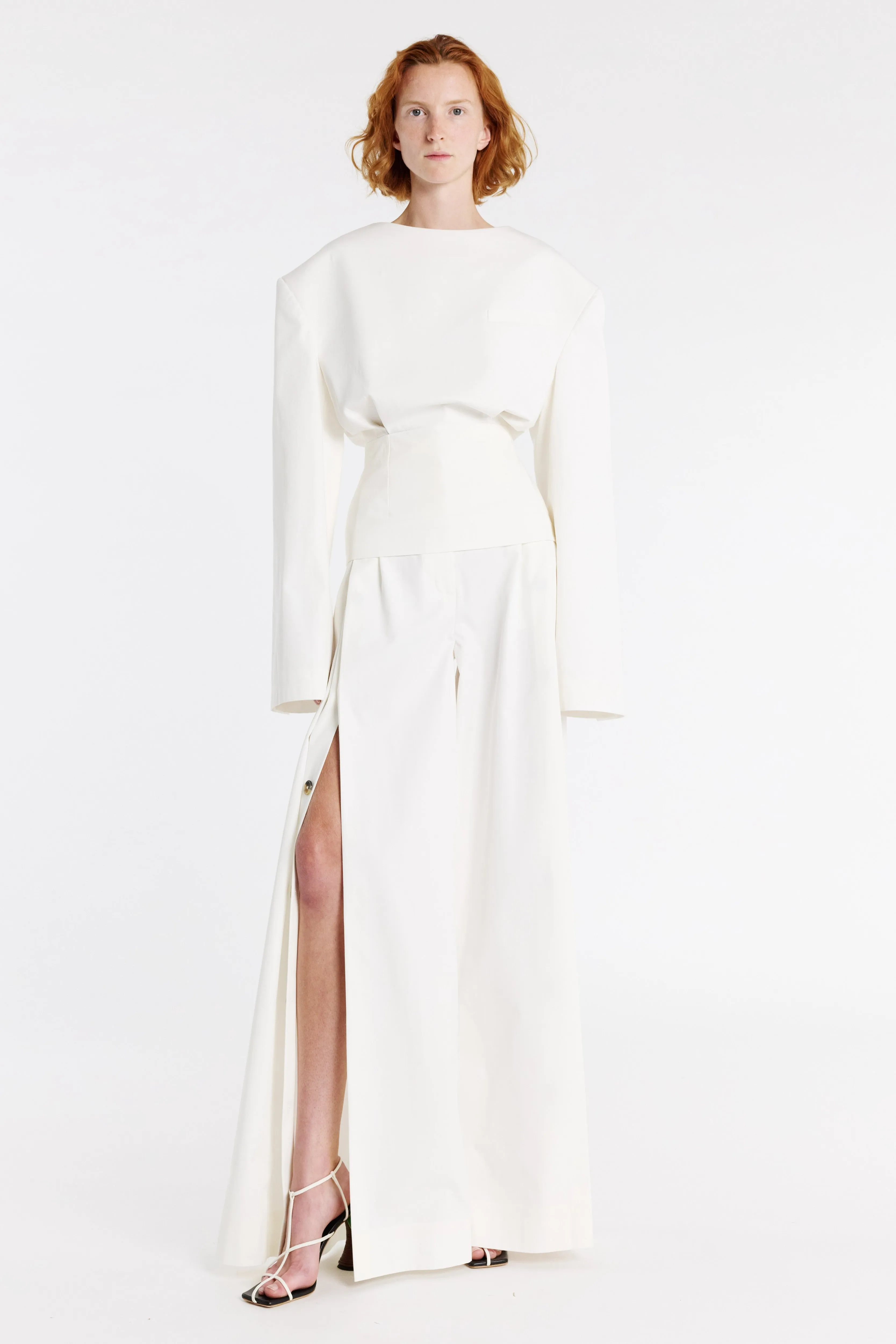 Round Neck Tailored Top White Fitted Design