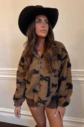 Run Wild Sherpa Jacket Contrast Stitch Detailing Roll Up Sleeve Design