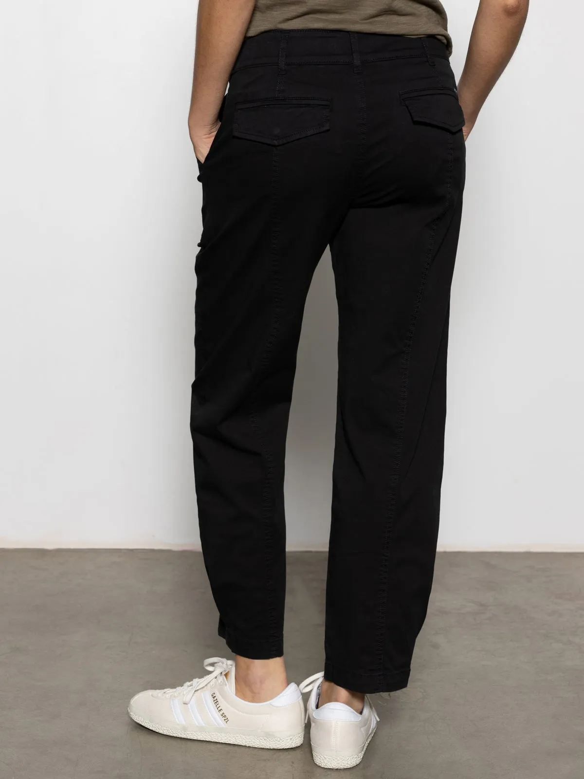 Sahara Tapered Standard Rise Pant Black Flattering Comfort Wear