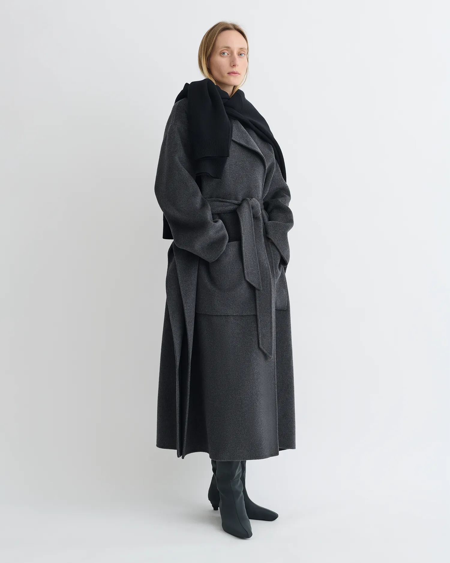 Gym-clothing-attribute-feature Salima - Double Wool Robe Coat - Grey Melange