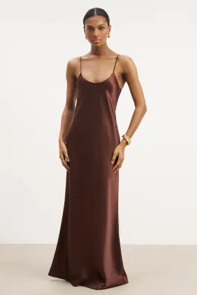 Satin Scoop Neck Camisole Maxi Dress - Carob Light Motion Casual Mode