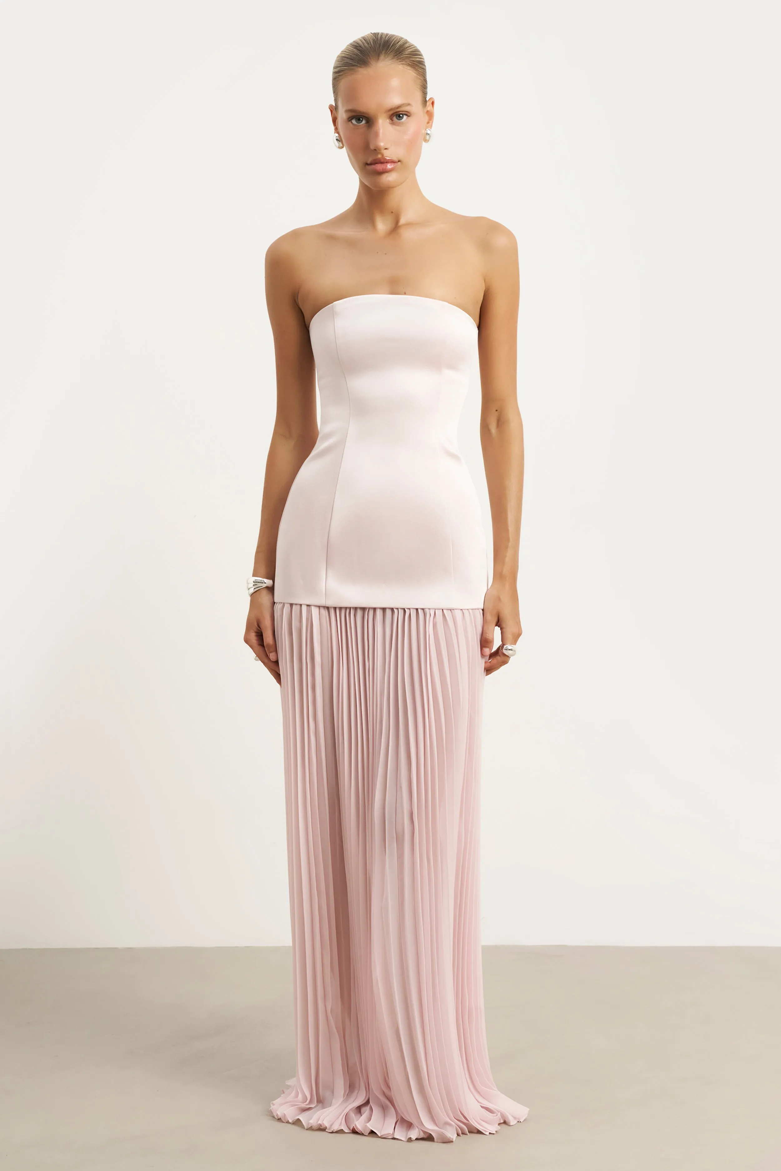 Silky Mood AntiStaticMaterial Satin Structured Bodice Gown - Blush