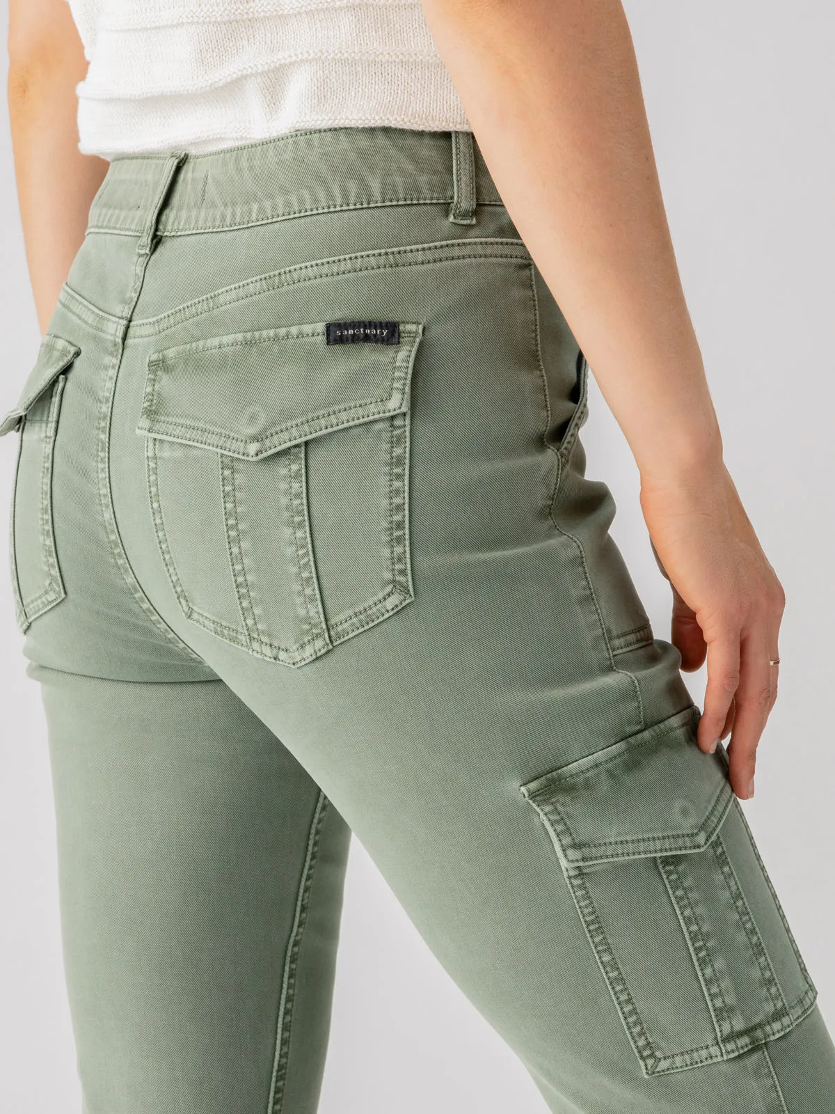 Sculpted Hayden Cargo Standard Rise Pant Dark Spruce Comfort for All