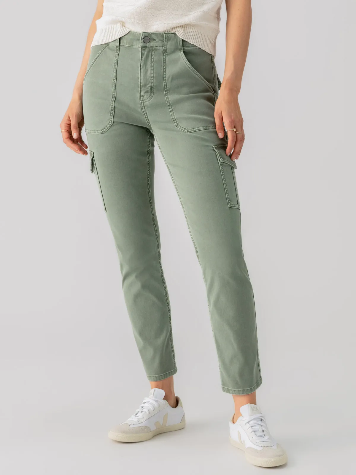 Sculpted Hayden Cargo Standard Rise Pant Dark Spruce Laser cut SnagFreeFabric