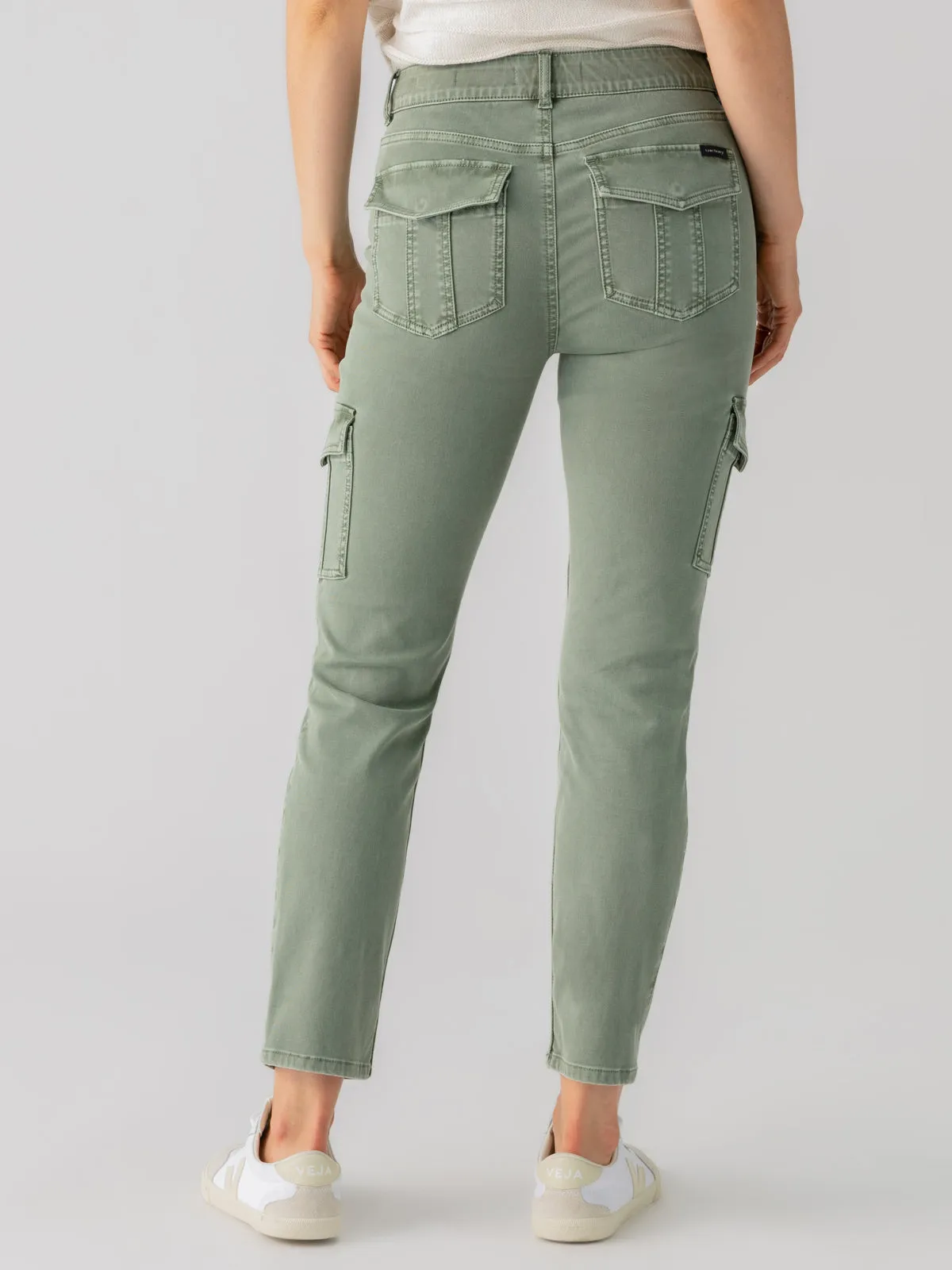 Sculpted Hayden Cargo Standard Rise Pant Dark Spruce Mold Resistant Lining High Density Stitching