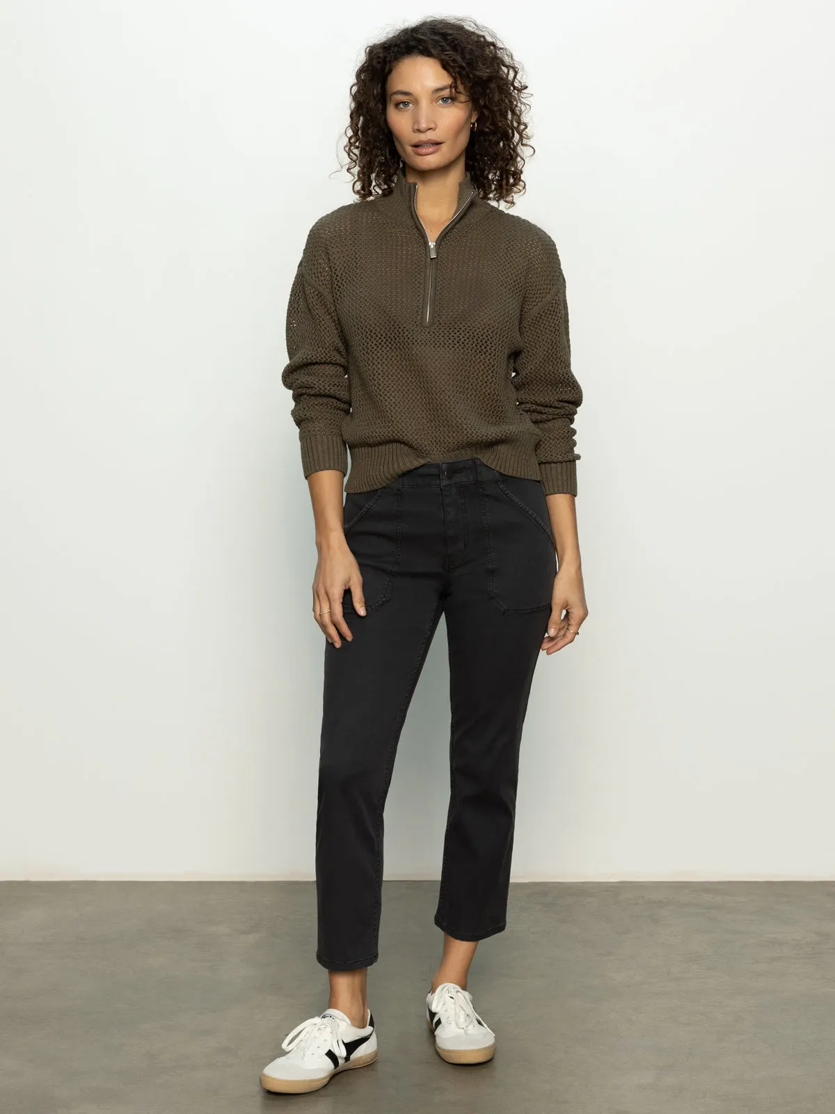 Sculpted Hayden Standard Rise Straight Crop Pant Black Relaxed Style Neutral Style