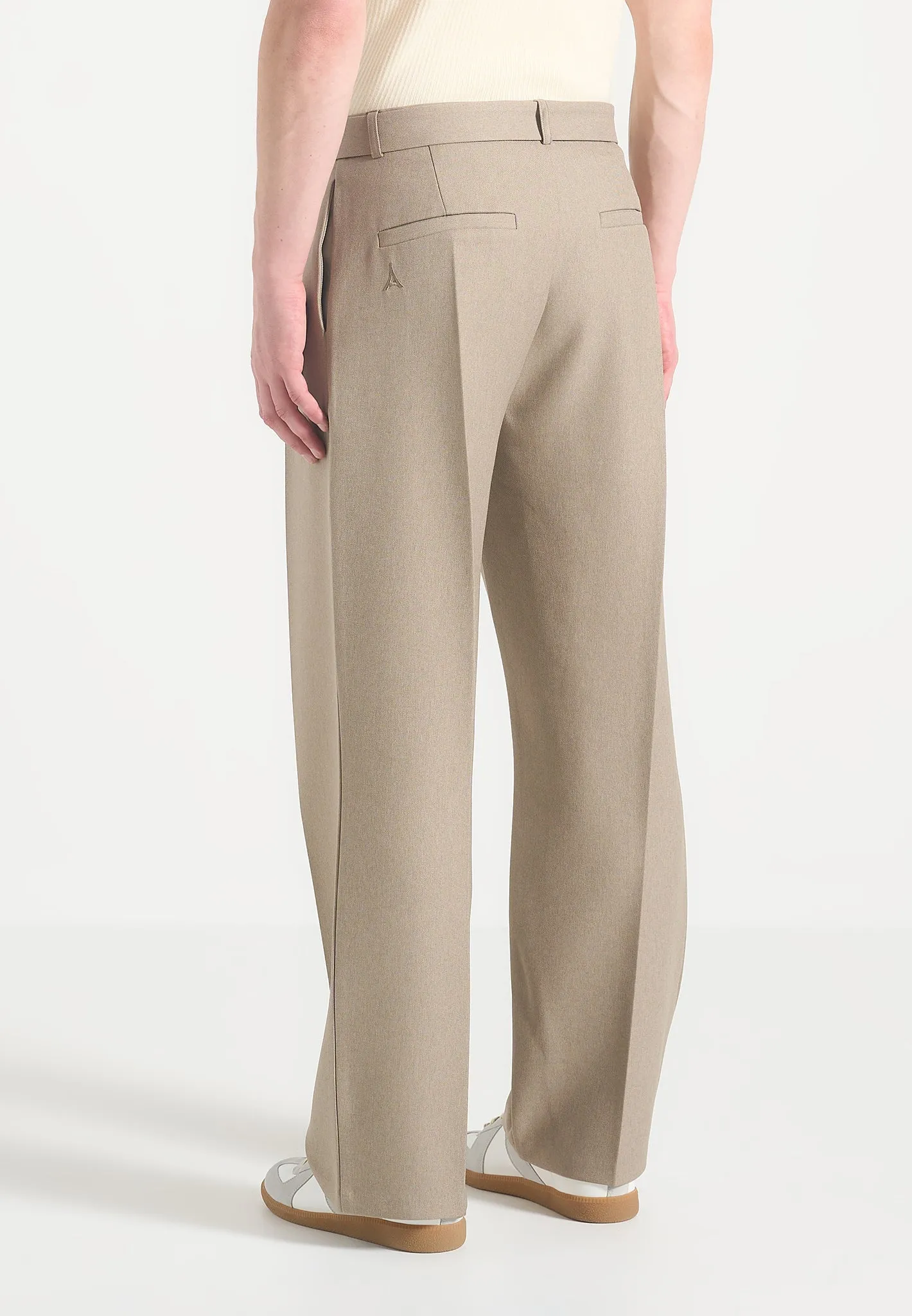 Louis - Relaxed Fit Belted Tailored Trousers - Beige Casual Fit Sleek Tailored