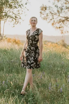 Casual Silhouette Spicy Xena in Black Woodland Wonder