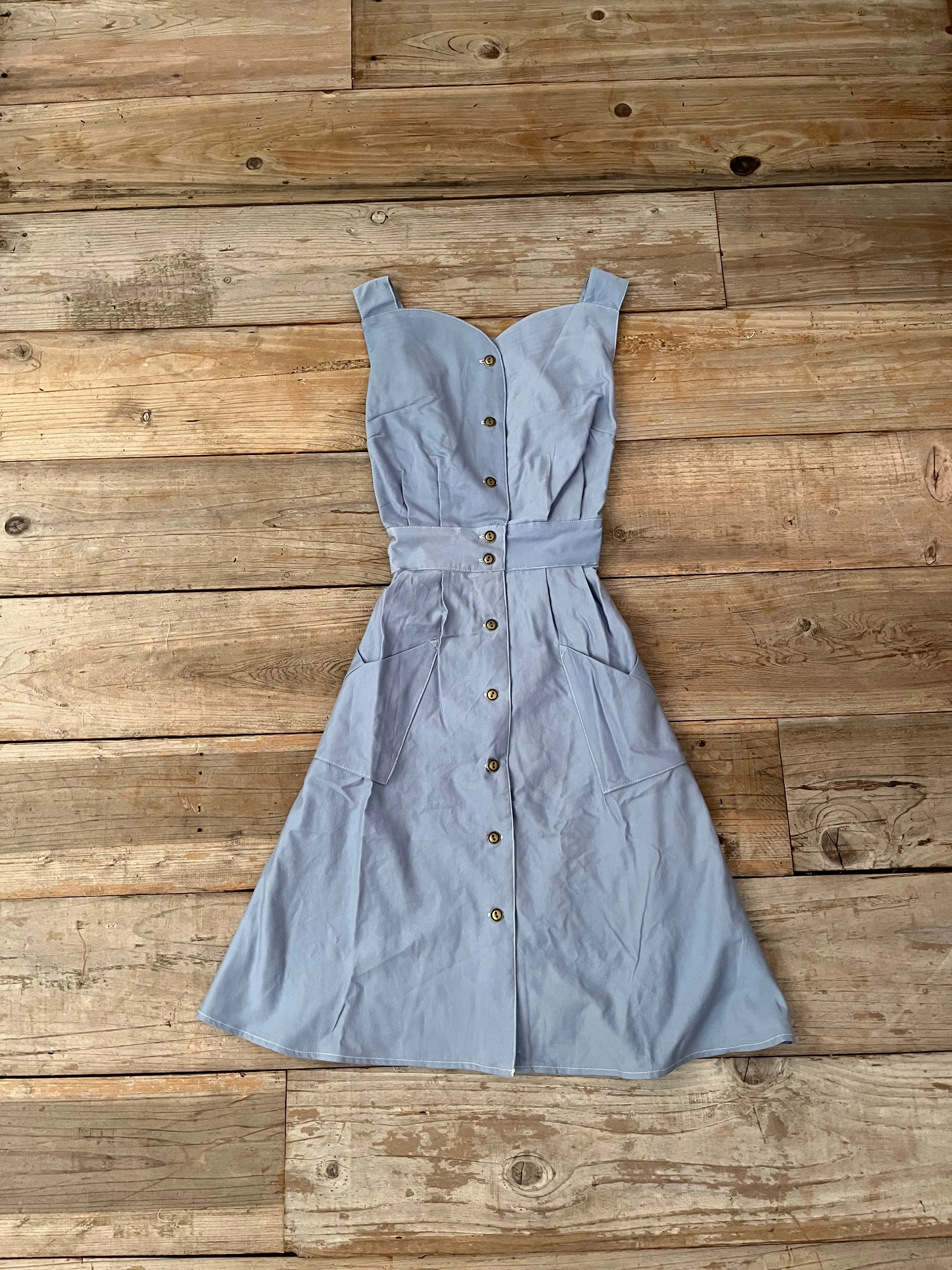 Repair-Friendly Sheet Dress in One of a Kind in Small