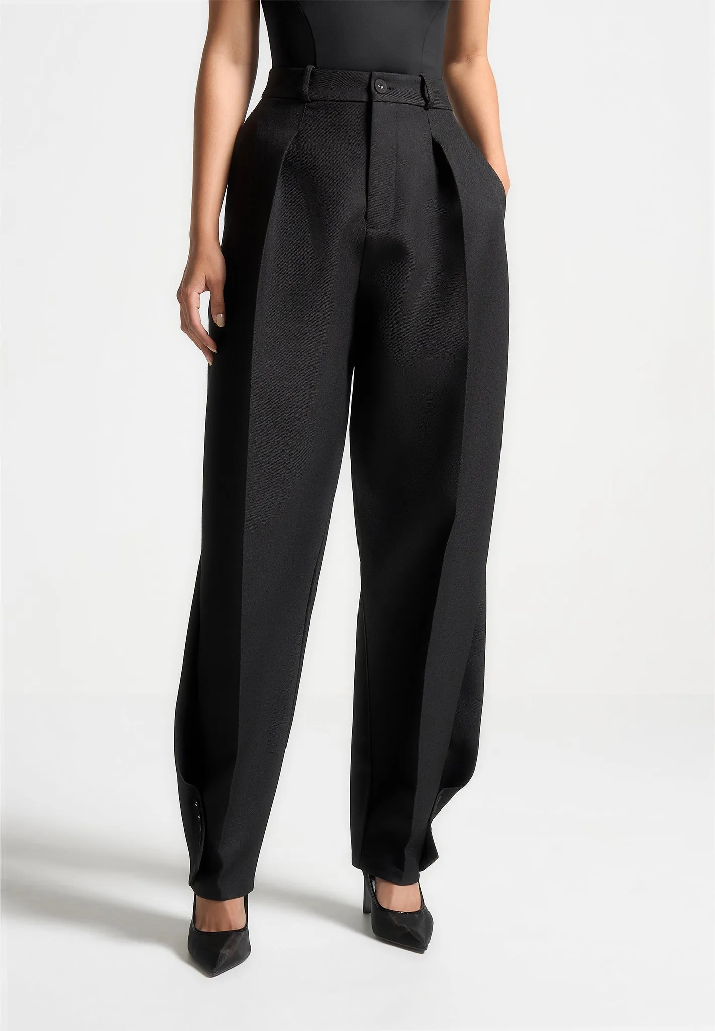 Chilly Day Fit Sophie - Twist Leg Tailored Trousers - Black