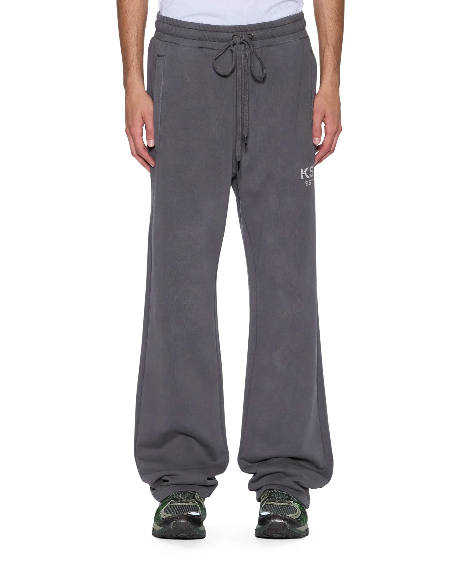 STATE SYNTHESIS TRAK PANT CHARCOAL FADE Versatile Layering