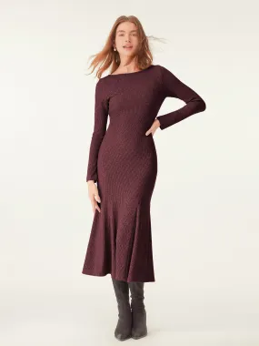 Boatneck Flare Midi Dress Sleek Fit Comfortable fit