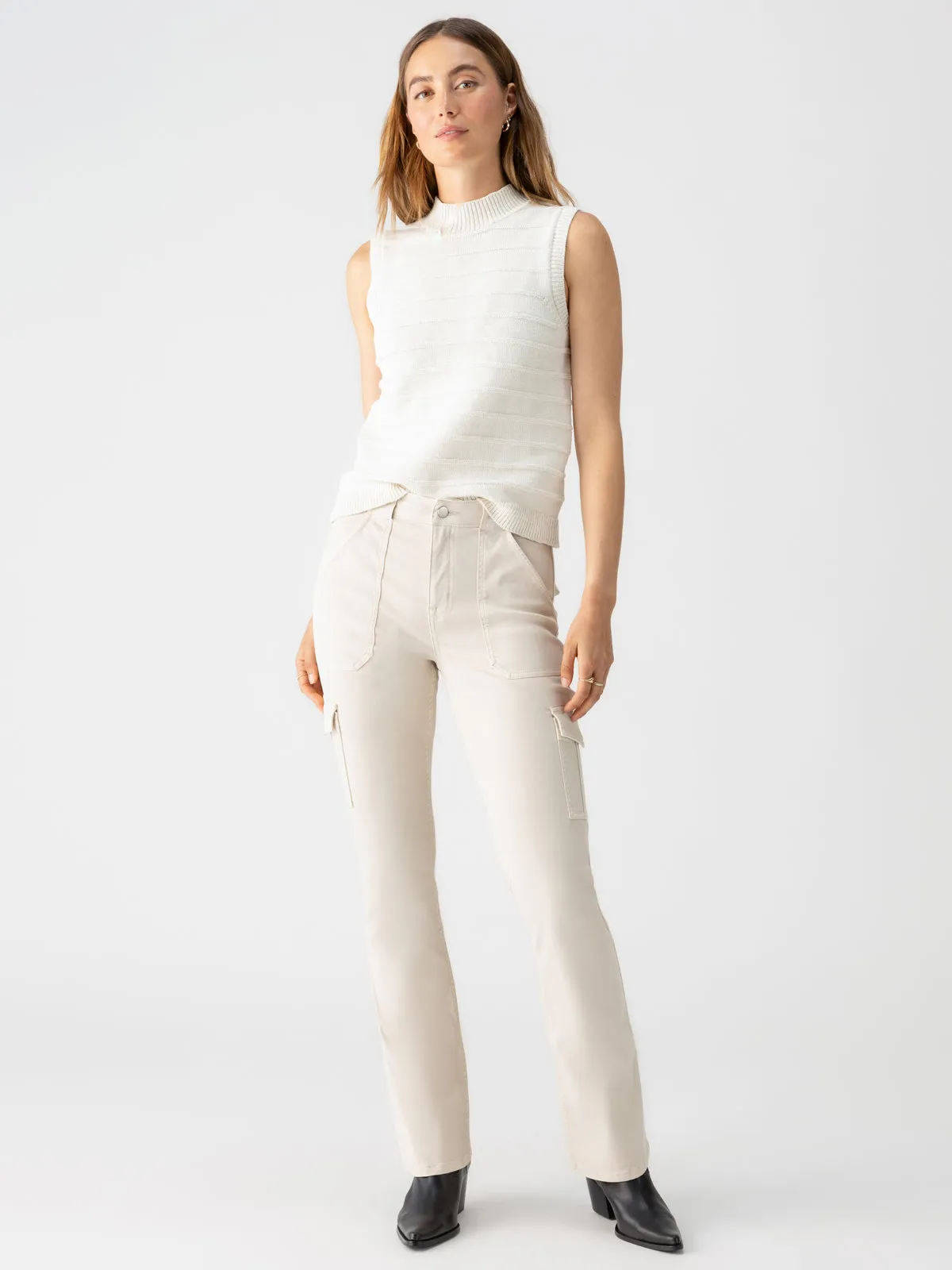Statement Piece Sculpted Hayden Bootcut Standard Rise Pant Toasted Almond