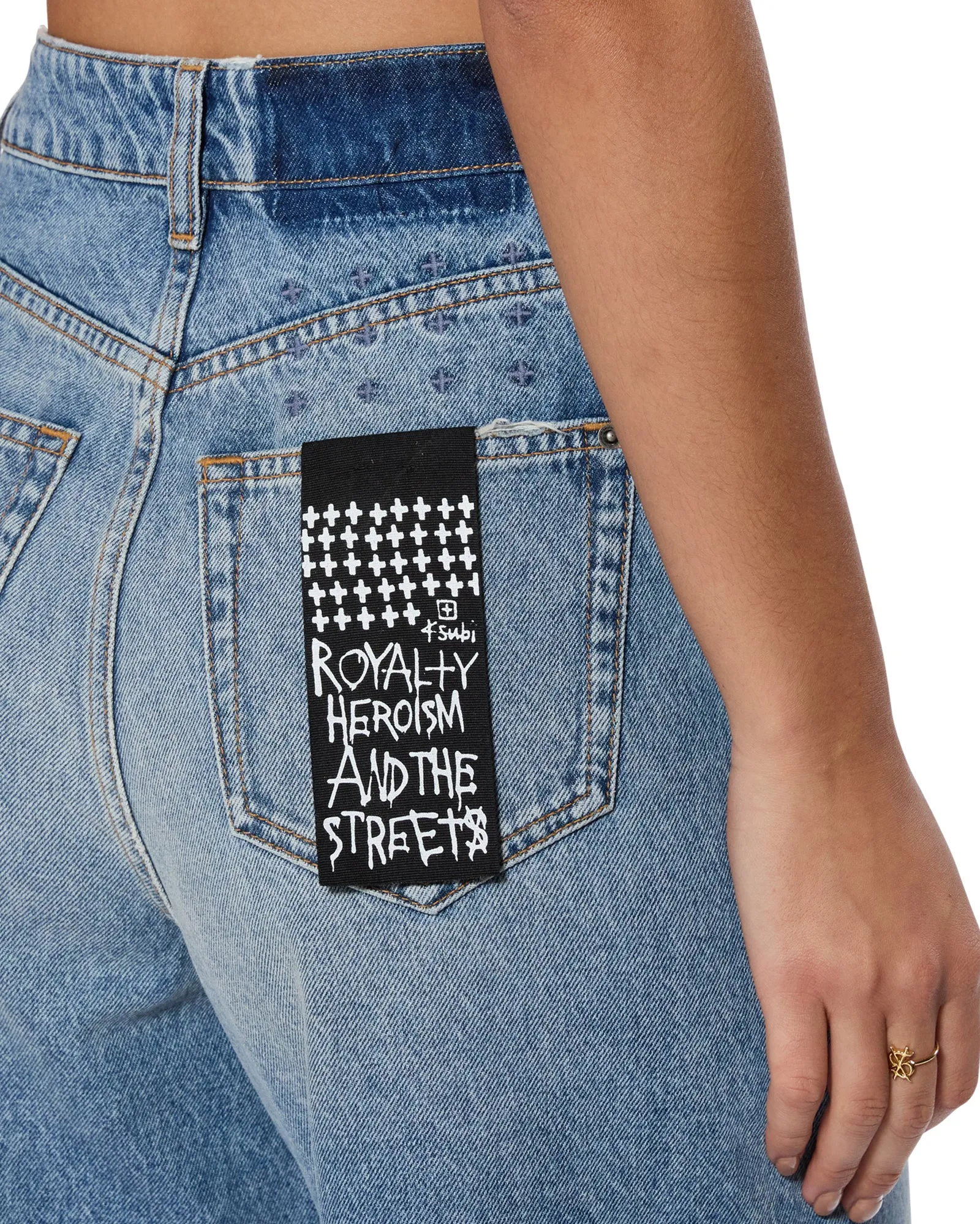 Seamless Pocket Design Weekender Wear STRIDER SWEPT