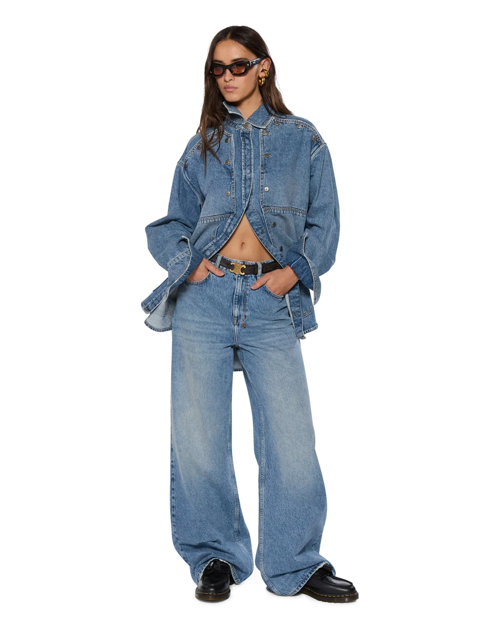 STRIDER SWEPT Minimalist Pocket Layout Simple Fit