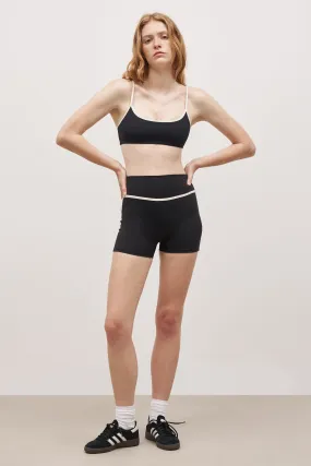 Base Contrast Trim Shorts - Black/Tofu Weekend Fit
