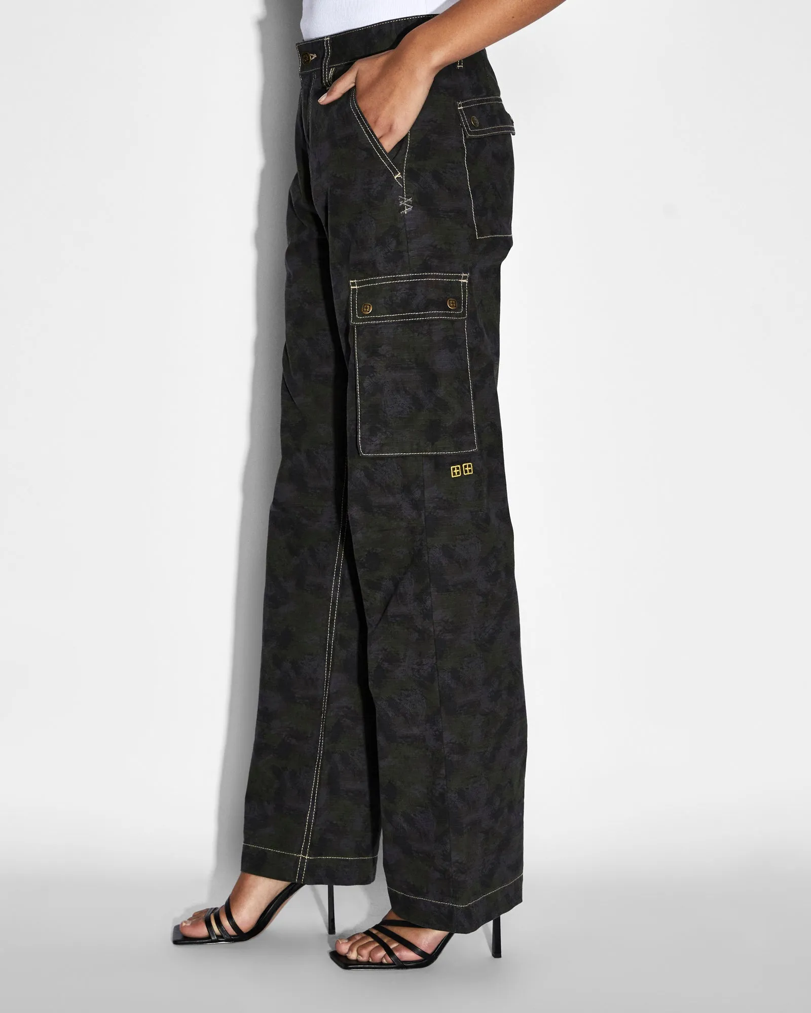 SQUAD CARGO CAMO Smooth Fabric