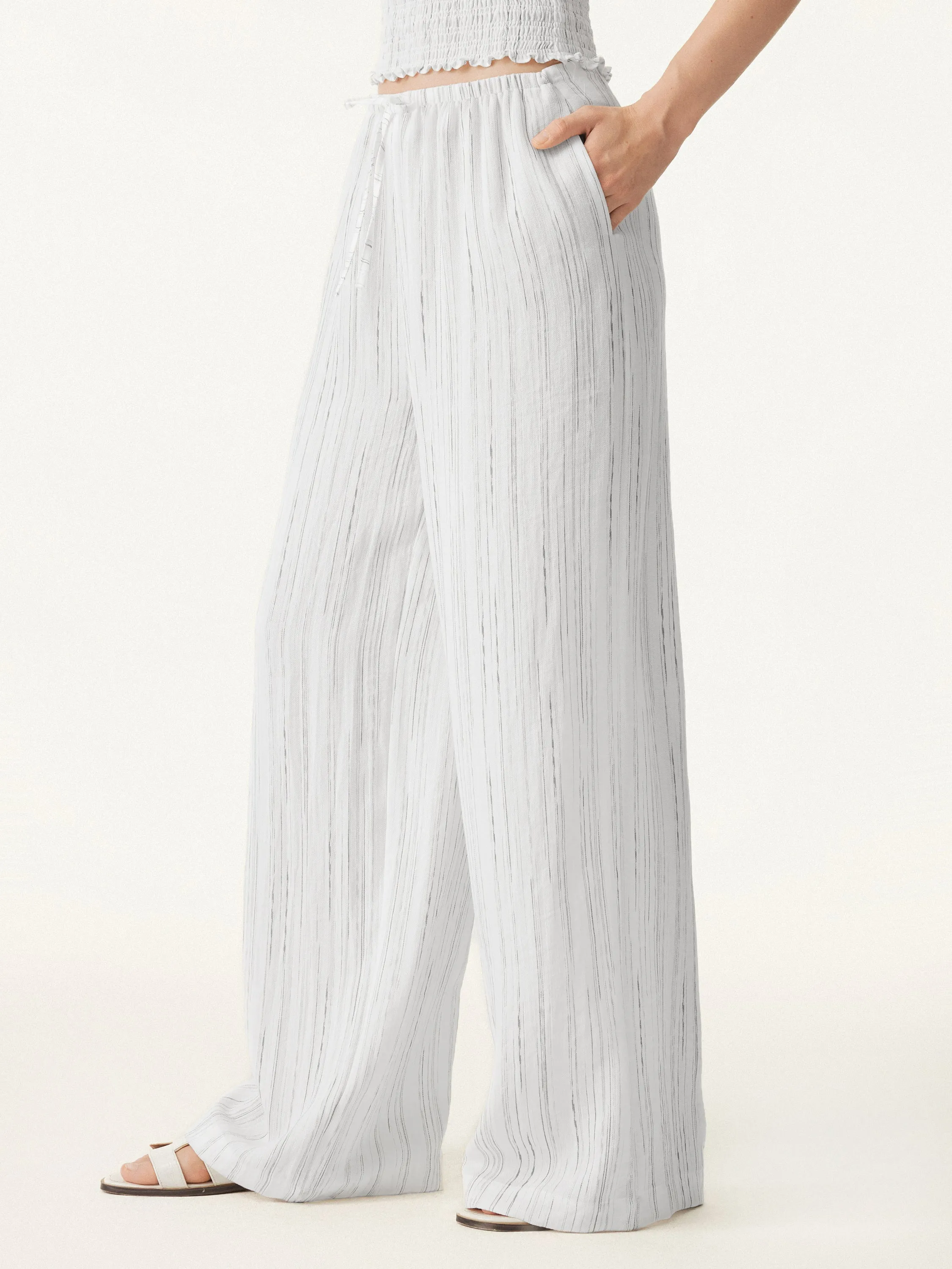 Essential Wear Smart Layering Summer Classic Striped Wide Leg Pants with Pockets