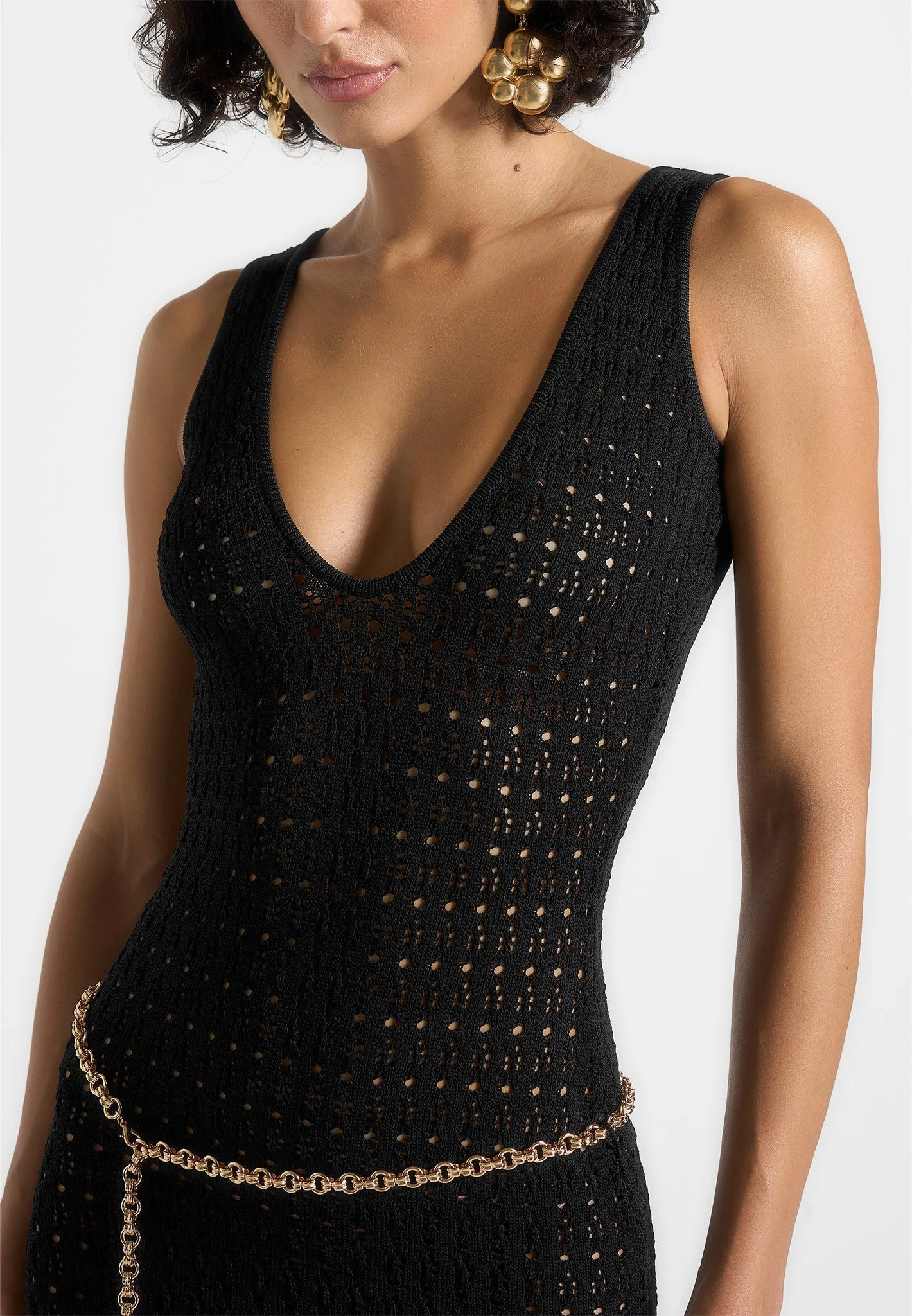 Myriam - Pointelle Plunge Midaxi Dress With Chain - Black WaterRepellentCoating Neutral Form