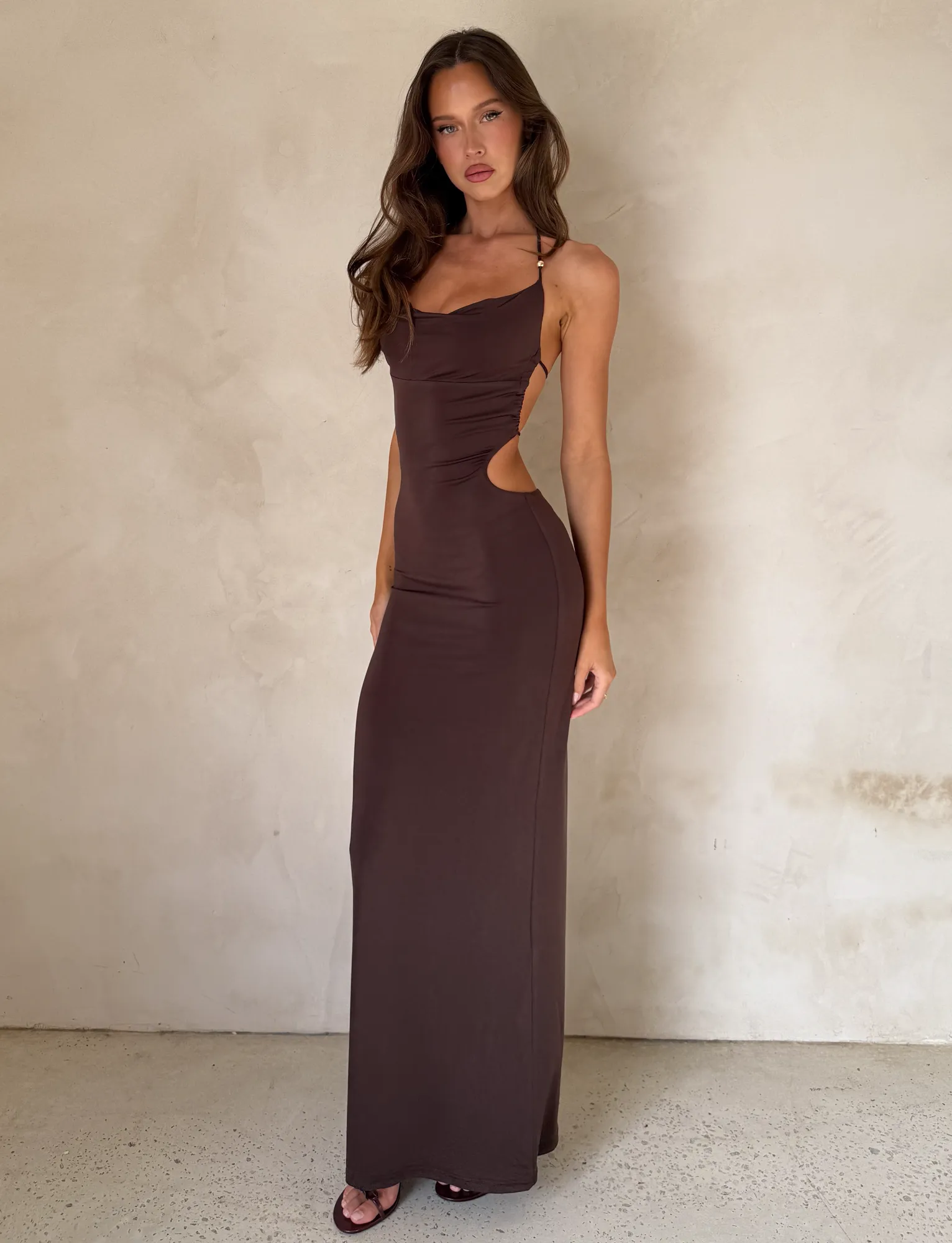 Slim Shape SURIYA MAXI DRESS - CHOCOLATE BROWN