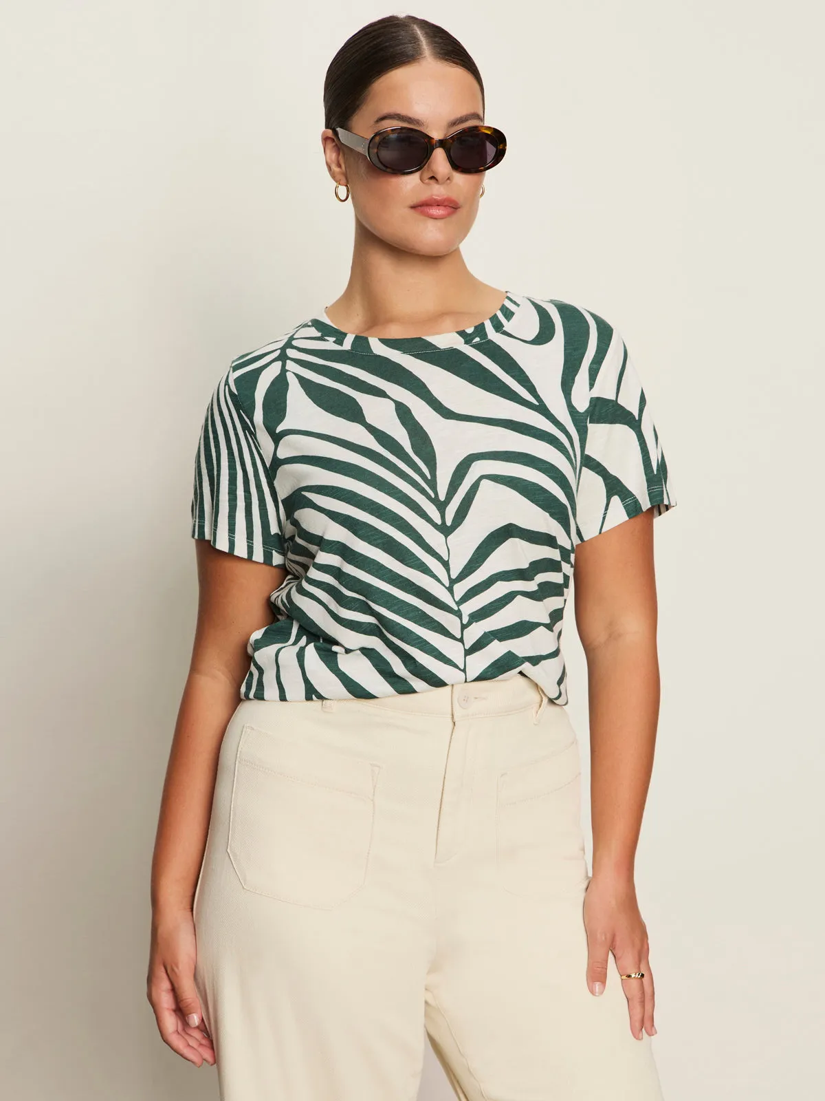 Smart Layering Stylish Look The Perfect Tee Green Oasis Extended Sizing