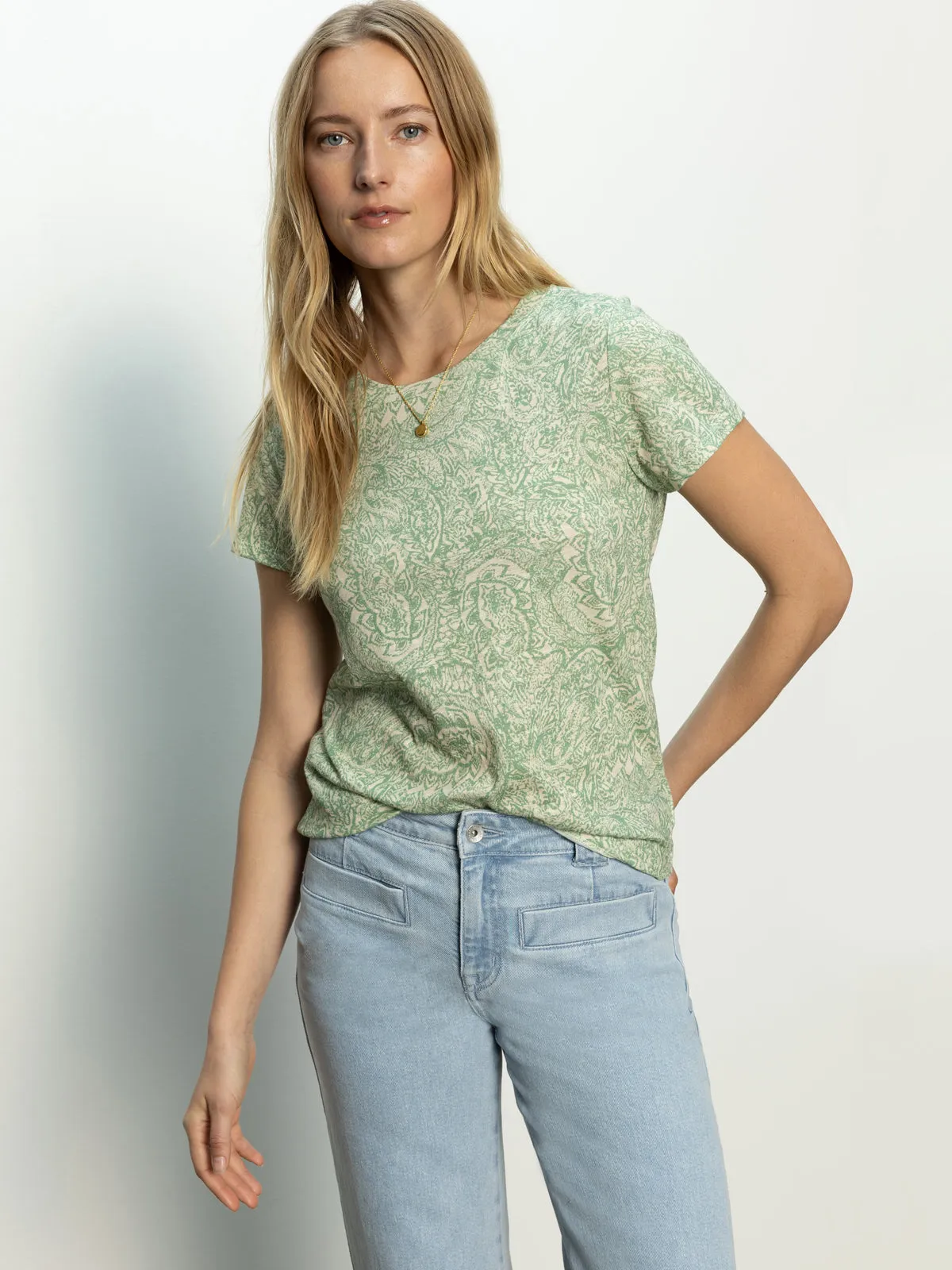 The Perfect Tee Mosaic Adjustable Hem Sublimation Resistant Fabric