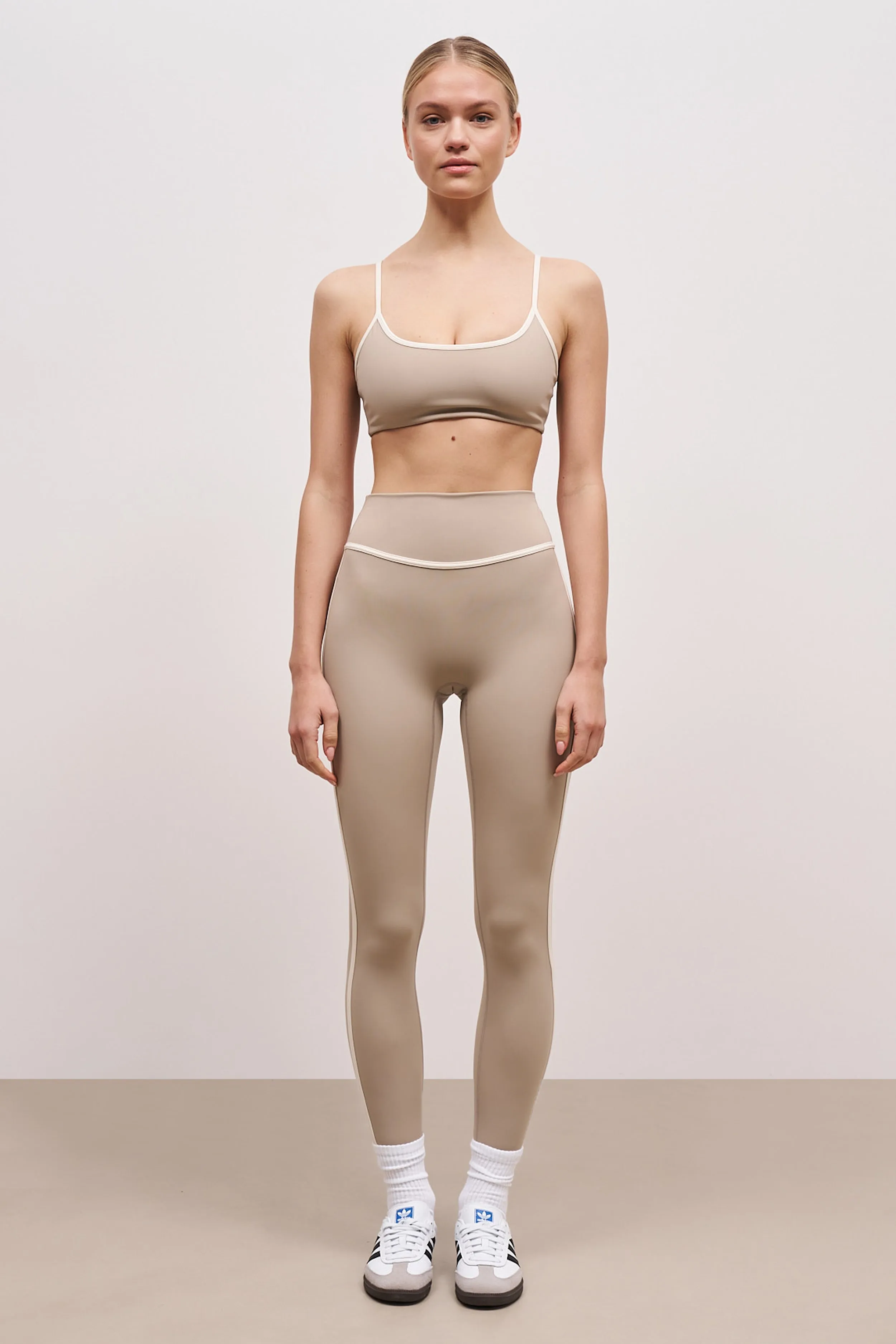 Breathable Material Base Contrast Trim Leggings - Taupe/Tofu