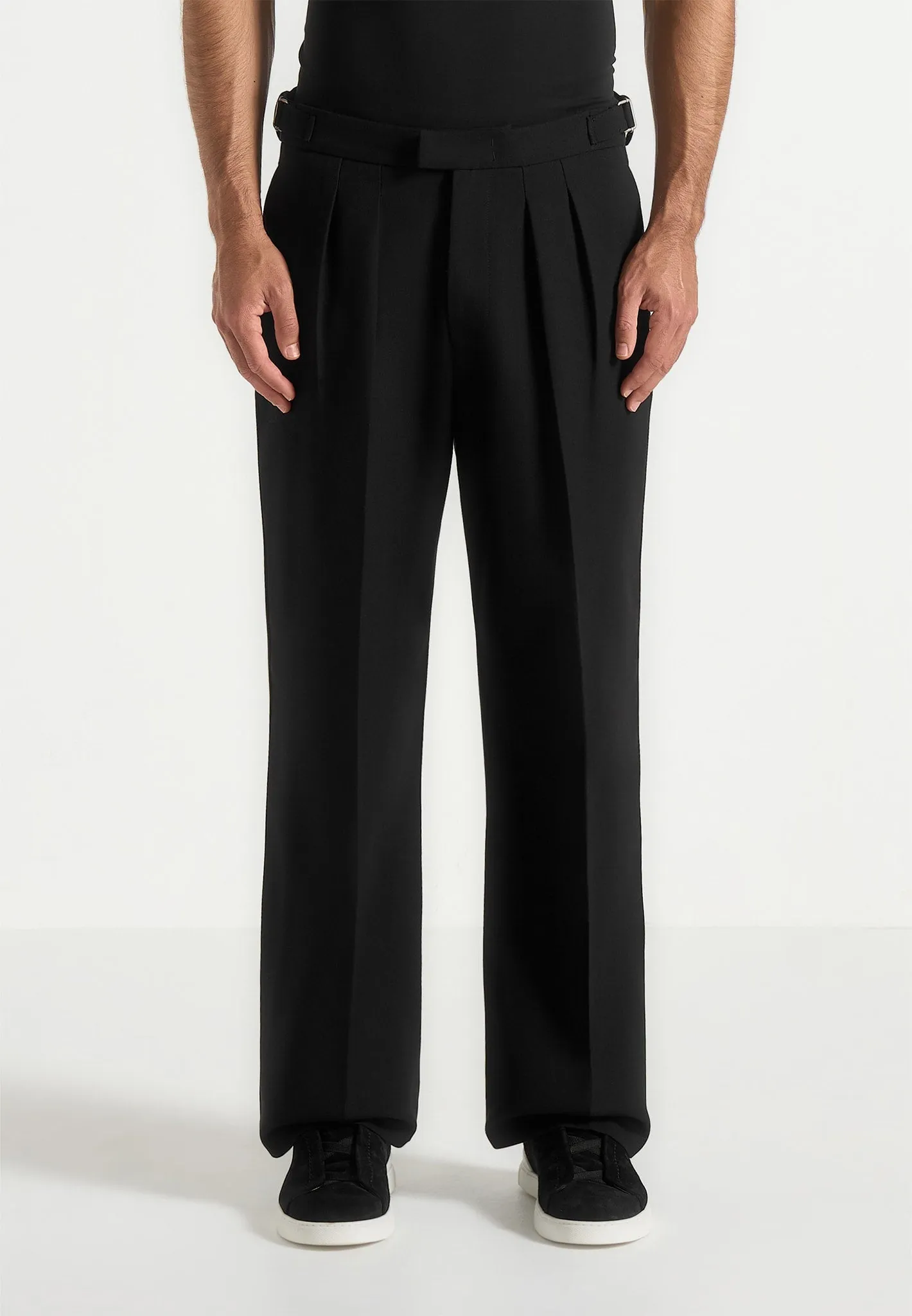 Pierre - Relaxed Fit Twin Pleat Tailored Trousers - Black Elegant Comfort