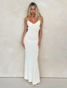 LAVELLE MAXI DRESS - WHITE : CREAM : CREAM velvet feel Balanced Tone