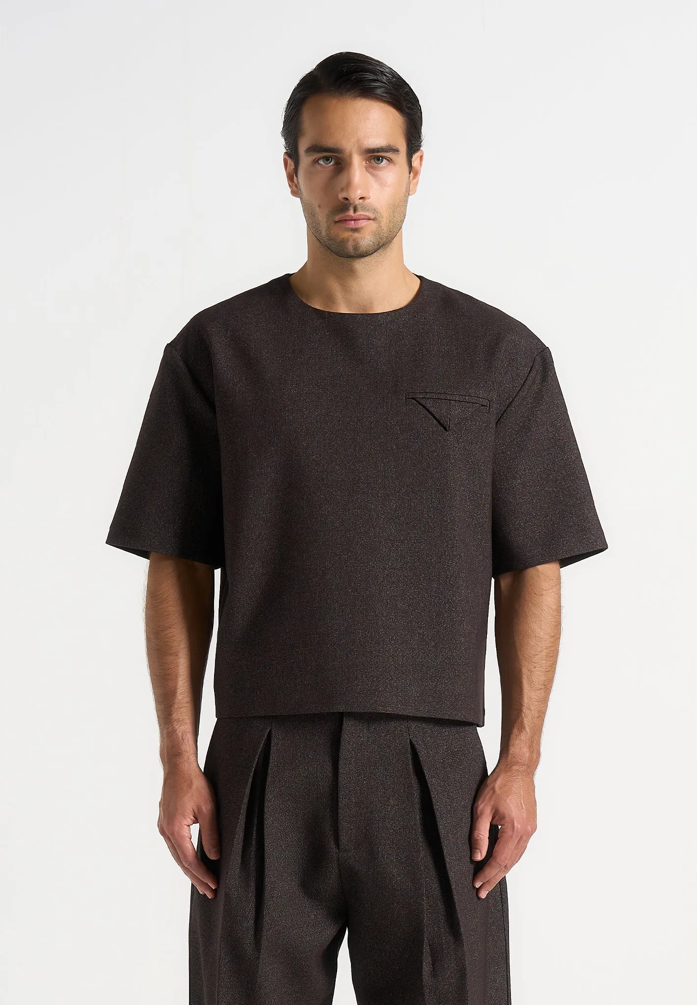 Nautical Look Pure Cotton L??on - Boxy Cropped Hatched T-Shirt - Dark Brown