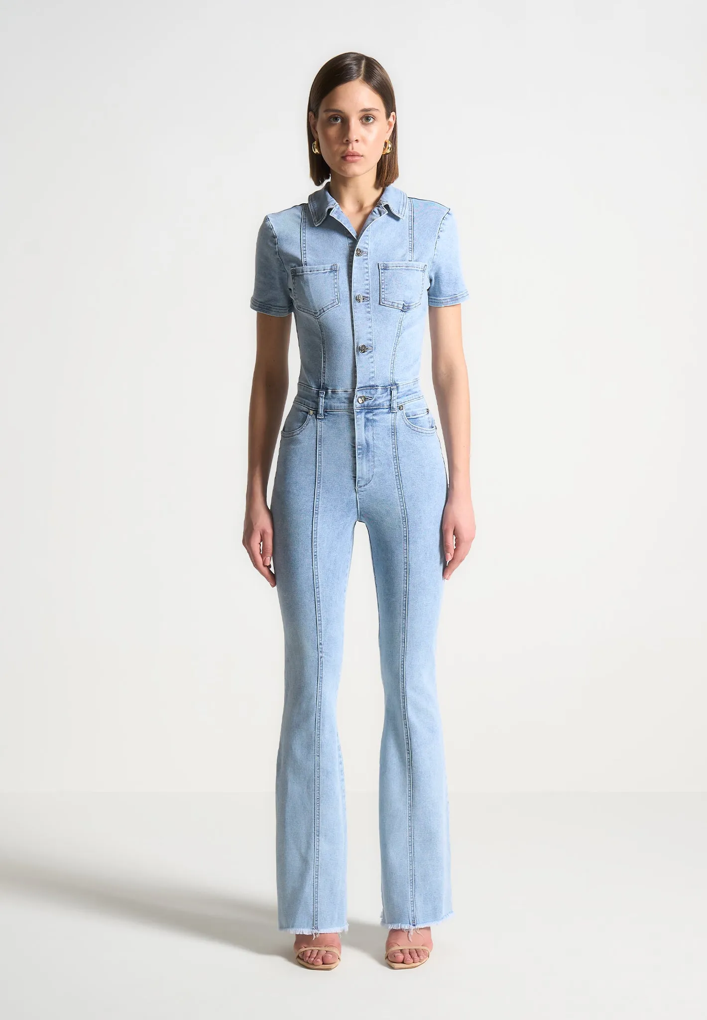 StretchFit DroppedShoulder Violette - Mini Flared Denim Jumpsuit - Mid Blue