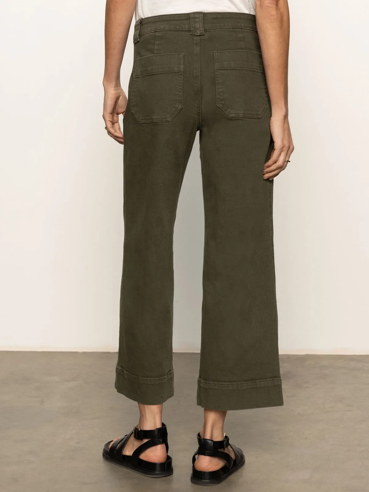 Perfectly Fit Comfy Wardrobe Voyage Standard High Rise Crop Pant Kalamata