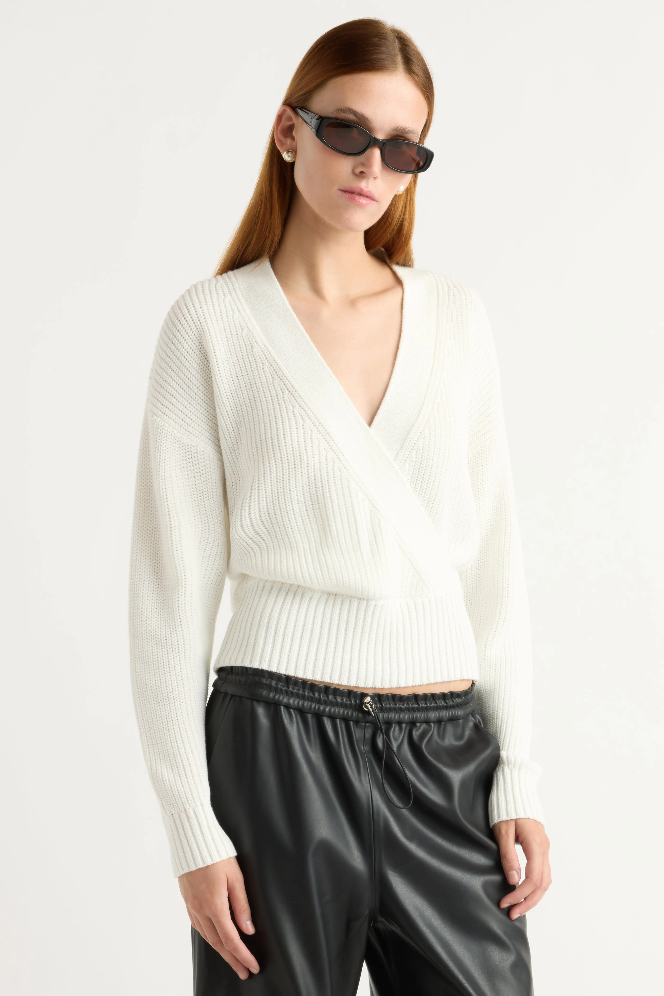 Maren Cropped V-Neck Sweater Knitted Fashion Eco Friendly Knitwear