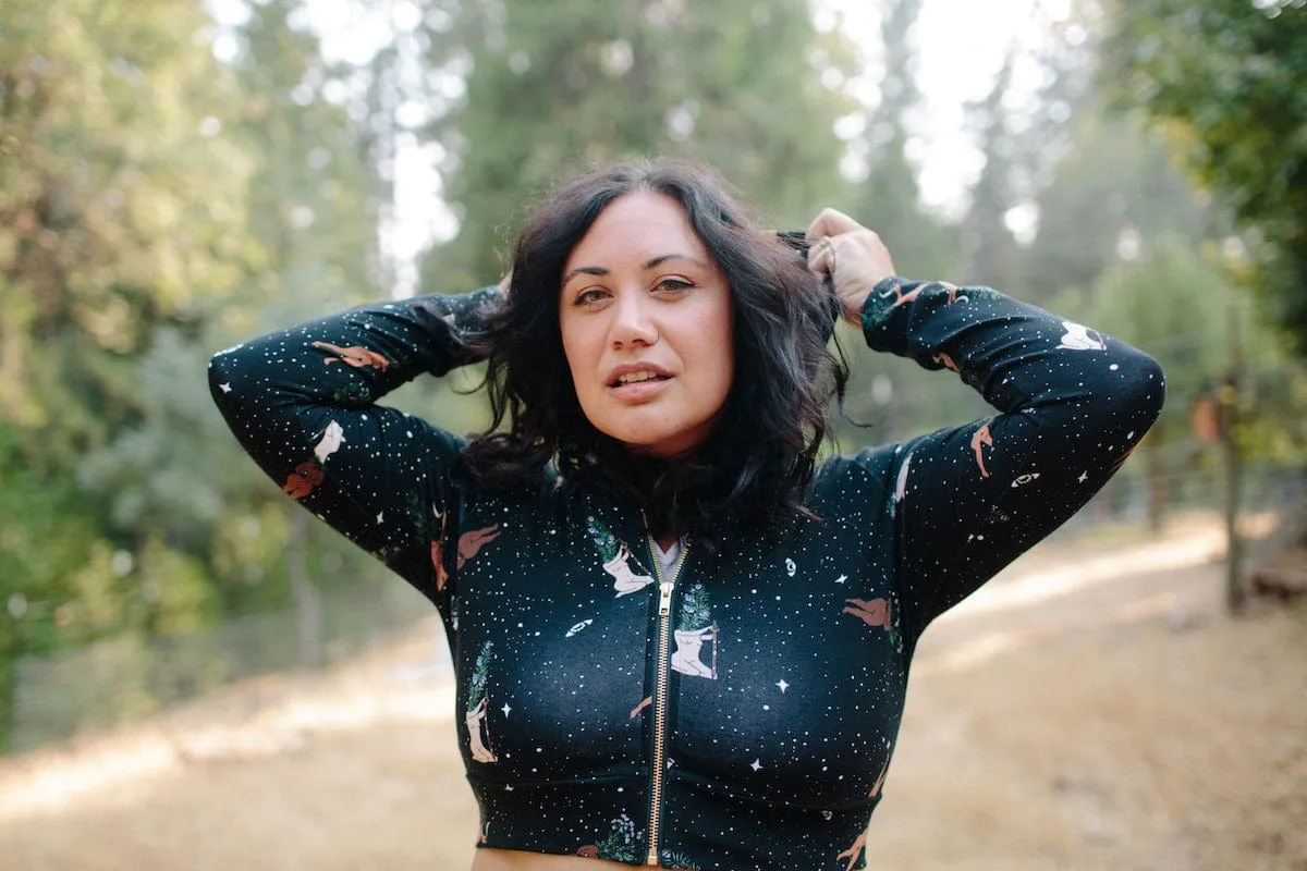 Soft Touch Chic Comfort Cropped Hoodie In Protection Spell