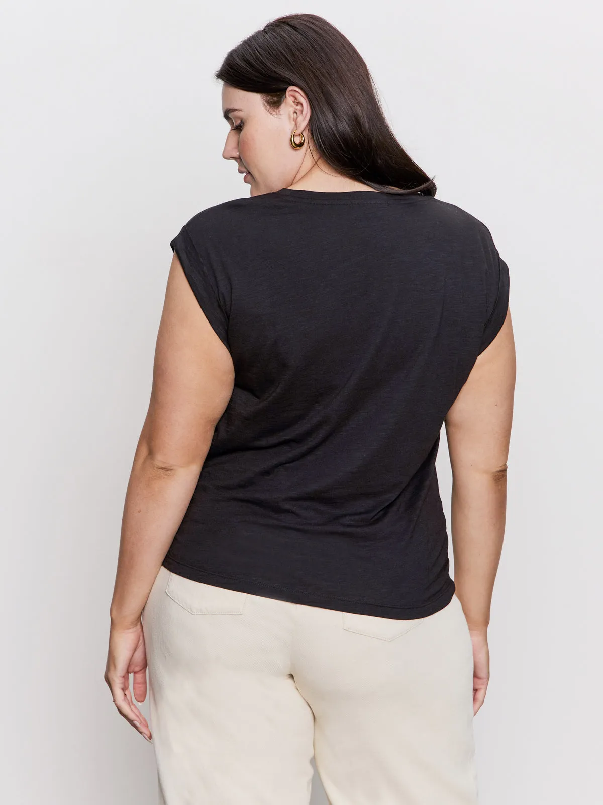 Layered Sleeve Minimalist Design Knotted Muscle Tee Black Extended Sizing