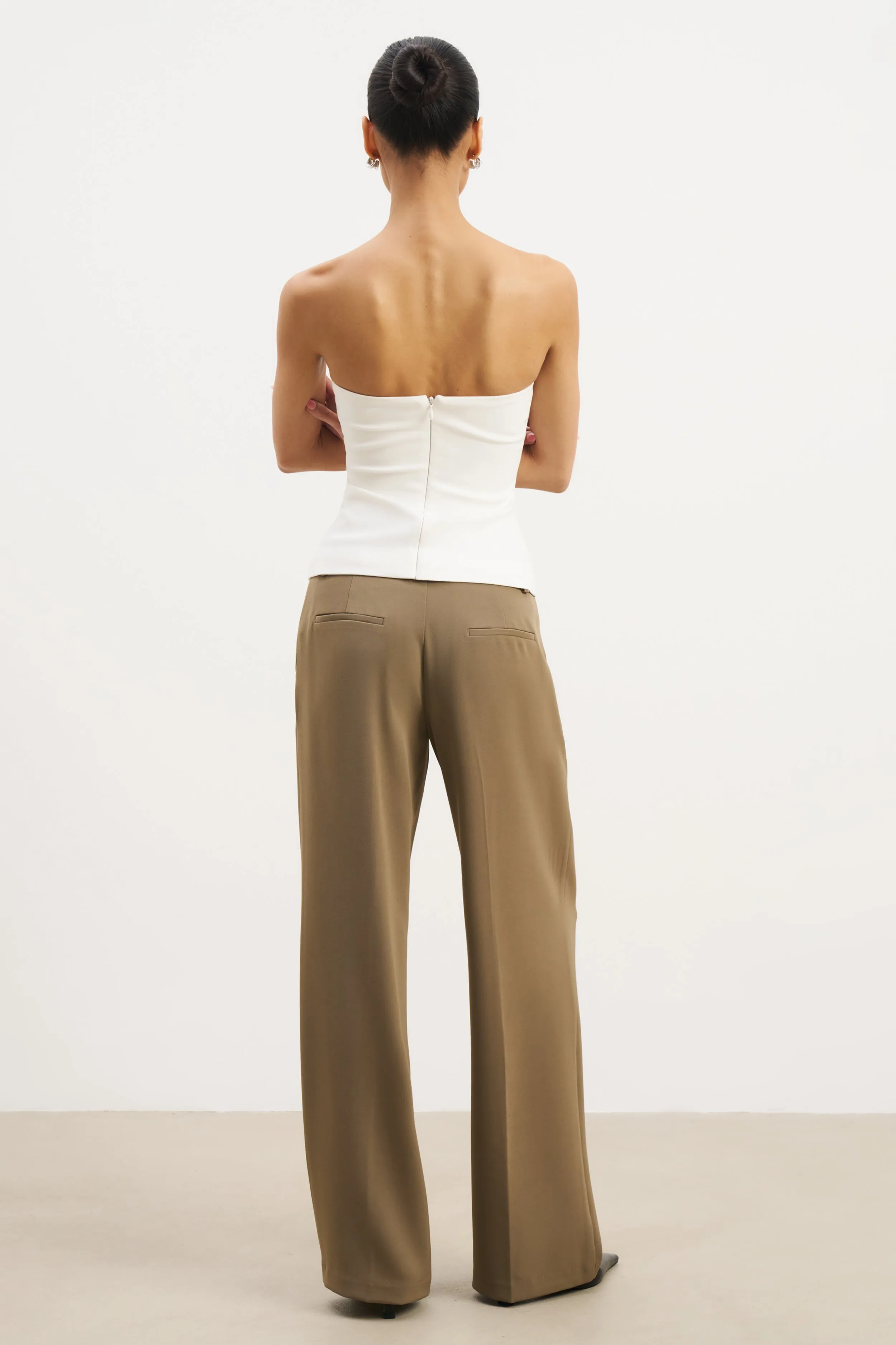 Tailored Ruched Bodice - White Moisture wicking