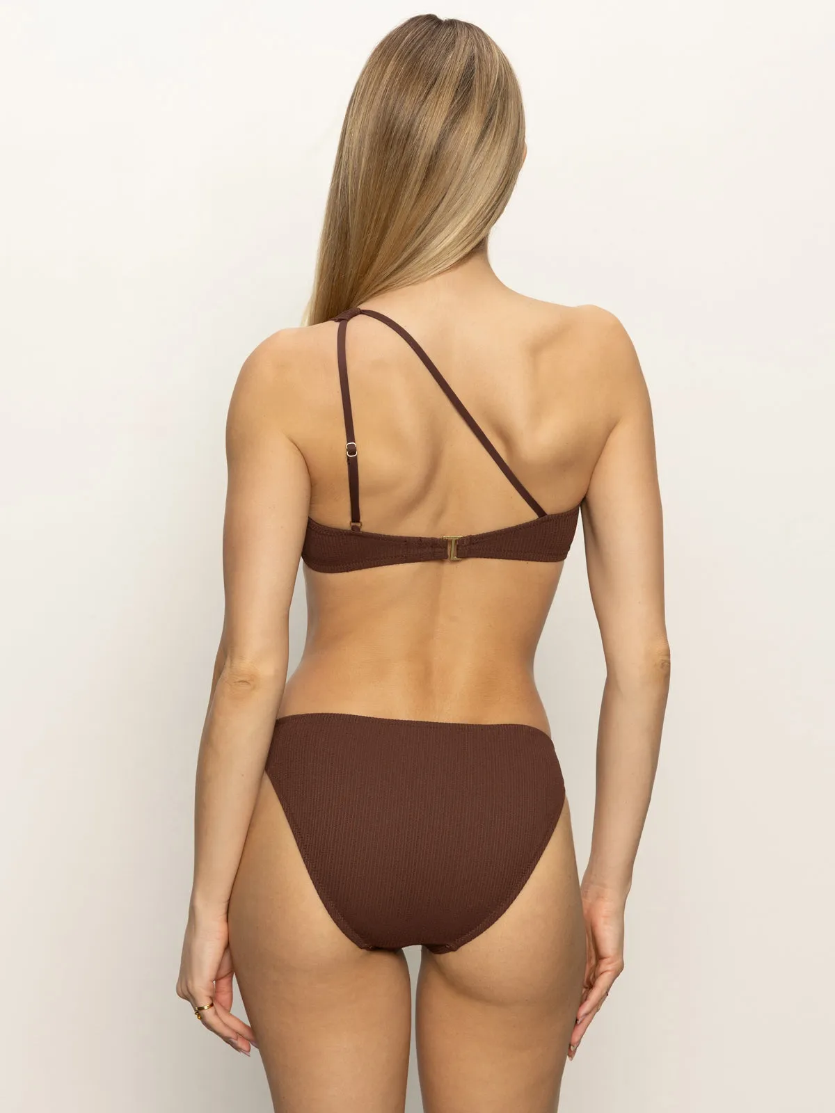Stay Connected One-Shoulder Bikini Top Espresso CompressionSupportWeave Ergonomic Shoulder Shape
